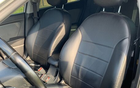 Hyundai Solaris II рестайлинг, 2012 год, 650 000 рублей, 17 фотография