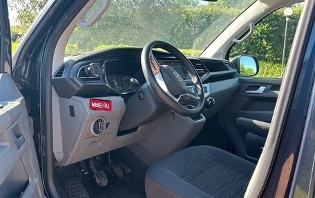 Volkswagen Caravelle T6 рестайлинг, 2021 год, 5 990 000 рублей, 8 фотография