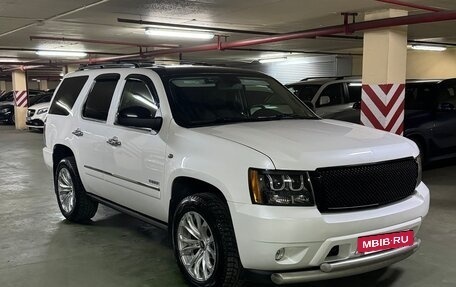 Chevrolet Tahoe III, 2012 год, 2 750 000 рублей, 3 фотография