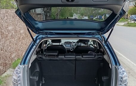 Honda Fit Shuttle I рестайлинг, 2012 год, 970 000 рублей, 3 фотография