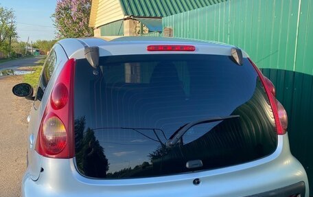 Peugeot 107 I рестайлинг, 2007 год, 450 000 рублей, 4 фотография
