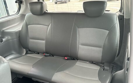 Hyundai Grand Starex Grand Starex I рестайлинг 2, 2012 год, 1 650 000 рублей, 10 фотография