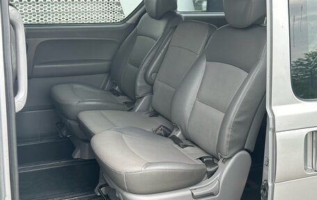 Hyundai Grand Starex Grand Starex I рестайлинг 2, 2012 год, 1 650 000 рублей, 11 фотография