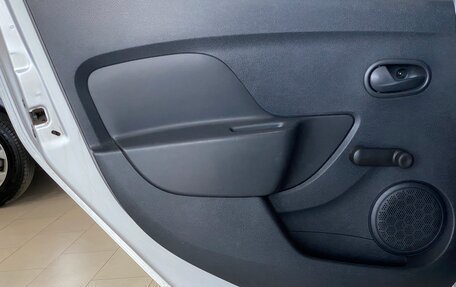 Renault Sandero II рестайлинг, 2015 год, 949 000 рублей, 18 фотография