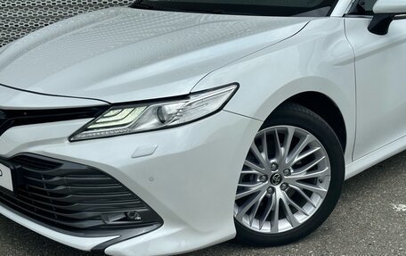 Toyota Camry, 2019 год, 2 950 000 рублей, 5 фотография