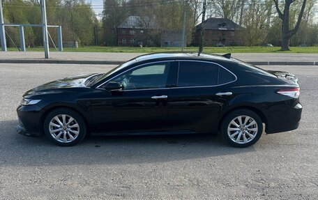 Toyota Camry, 2018 год, 2 470 000 рублей, 2 фотография