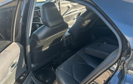 Toyota Camry, 2018 год, 2 470 000 рублей, 12 фотография