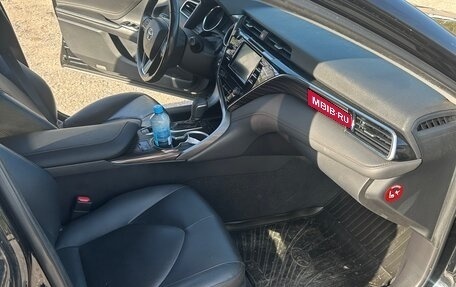 Toyota Camry, 2018 год, 2 470 000 рублей, 14 фотография