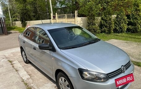 Volkswagen Polo VI (EU Market), 2013 год, 750 000 рублей, 8 фотография
