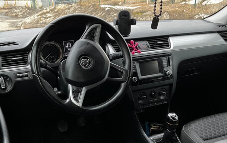 Skoda Rapid I, 2016 год, 1 000 000 рублей, 5 фотография