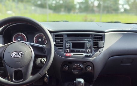 KIA Rio II, 2010 год, 745 000 рублей, 9 фотография