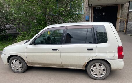Mazda Demio III (DE), 2001 год, 279 999 рублей, 2 фотография