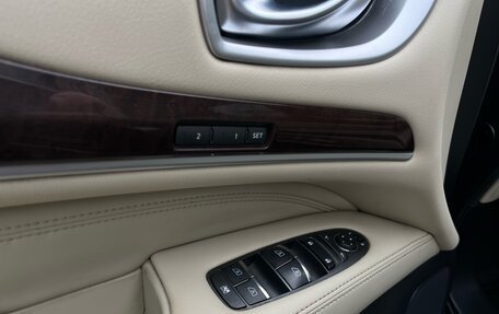 Infiniti QX60 I рестайлинг, 2017 год, 2 099 000 рублей, 19 фотография
