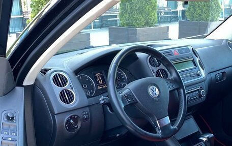 Volkswagen Tiguan I, 2010 год, 1 070 990 рублей, 7 фотография