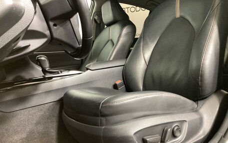Toyota Camry, 2020 год, 2 844 000 рублей, 14 фотография