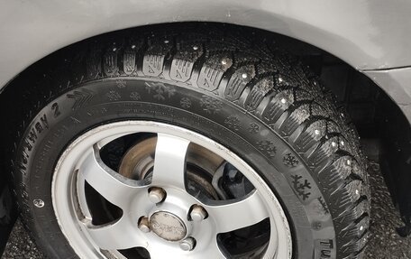 Hyundai Accent II, 2004 год, 300 000 рублей, 23 фотография