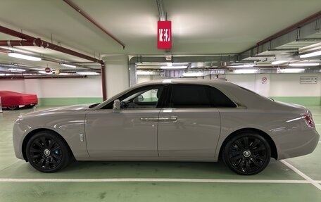 Rolls-Royce Ghost Series II рестайлинг, 2022 год, 41 500 000 рублей, 6 фотография
