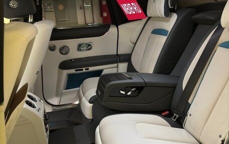 Rolls-Royce Ghost Series II рестайлинг, 2022 год, 41 500 000 рублей, 18 фотография