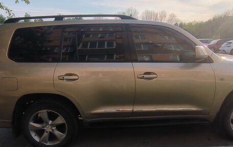 Toyota Land Cruiser 200, 2008 год, 2 600 000 рублей, 5 фотография