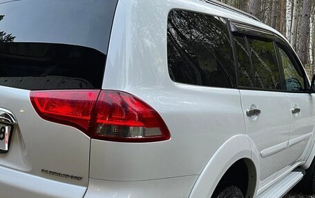 Mitsubishi Pajero Sport II рестайлинг, 2014 год, 1 950 000 рублей, 3 фотография