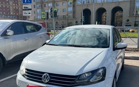 Volkswagen Polo VI (EU Market), 2016 год, 1 000 000 рублей, 3 фотография