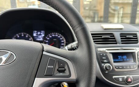 Hyundai Solaris II рестайлинг, 2016 год, 1 065 000 рублей, 10 фотография