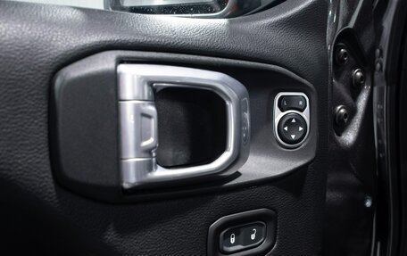 Jeep Wrangler, 2020 год, 6 650 000 рублей, 17 фотография