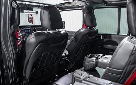 Jeep Wrangler, 2020 год, 6 650 000 рублей, 29 фотография