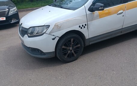 Renault Logan II, 2016 год, 350 000 рублей, 11 фотография