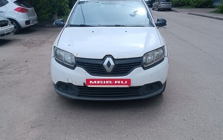 Renault Logan II, 2016 год, 350 000 рублей, 10 фотография