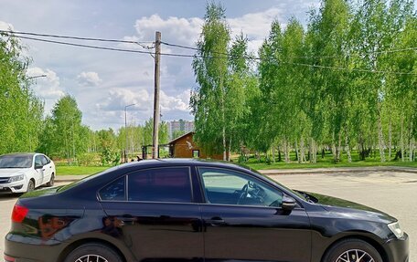 Volkswagen Jetta VI, 2011 год, 750 000 рублей, 4 фотография