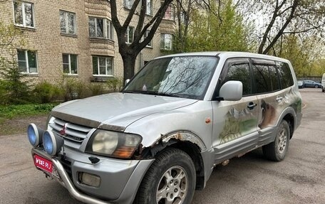 Mitsubishi Pajero III рестайлинг, 2000 год, 365 000 рублей, 1 фотография