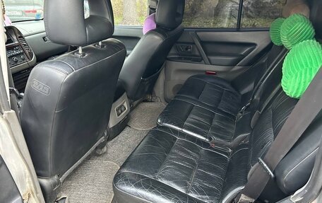 Mitsubishi Pajero III рестайлинг, 2000 год, 365 000 рублей, 11 фотография