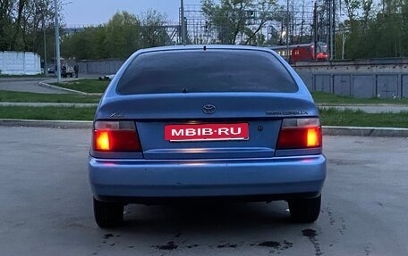 Toyota Corolla, 1995 год, 300 000 рублей, 4 фотография