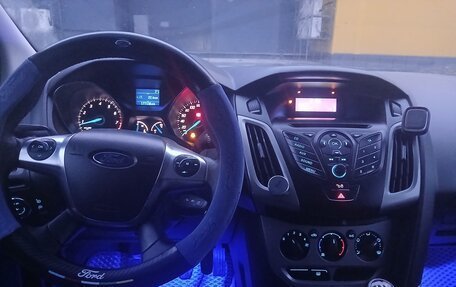 Ford Focus III, 2011 год, 700 000 рублей, 11 фотография