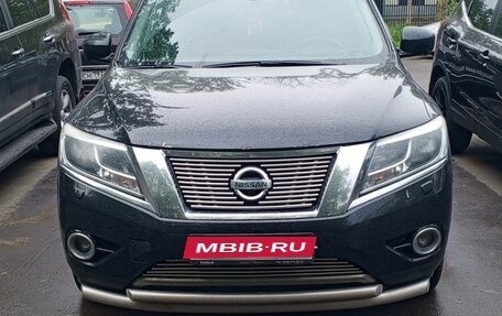 Nissan Pathfinder, 2015 год, 1 900 000 рублей, 1 фотография