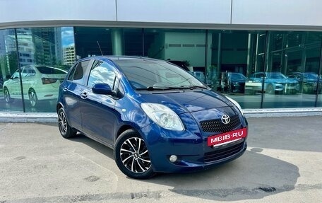 Toyota Yaris III рестайлинг, 2008 год, 500 000 рублей, 3 фотография