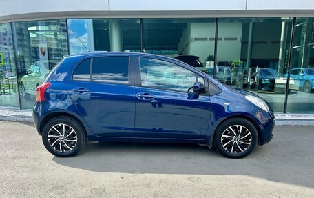 Toyota Yaris III рестайлинг, 2008 год, 500 000 рублей, 4 фотография