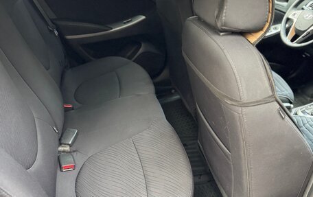 Hyundai Solaris II рестайлинг, 2014 год, 920 000 рублей, 13 фотография