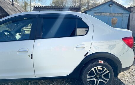 Renault Logan II, 2018 год, 1 105 000 рублей, 7 фотография