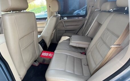 Volkswagen Touareg III, 2007 год, 800 000 рублей, 10 фотография