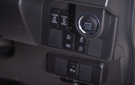 Toyota Roomy I, 2019 год, 1 249 000 рублей, 11 фотография