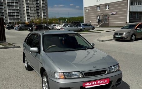 Nissan Lucino, 1998 год, 225 000 рублей, 2 фотография