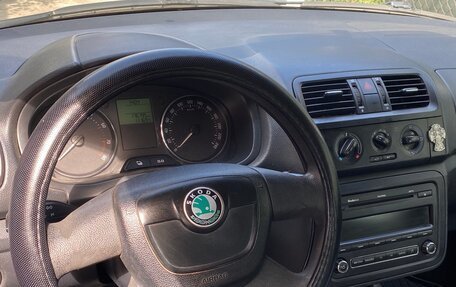 Skoda Fabia II, 2012 год, 720 000 рублей, 5 фотография