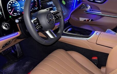 Mercedes-Benz E-Класс, 2024 год, 10 200 000 рублей, 2 фотография