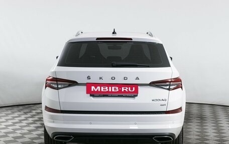 Skoda Kodiaq I, 2024 год, 4 650 000 рублей, 6 фотография