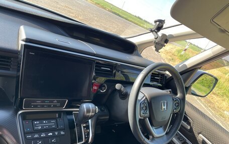 Honda Stepwgn IV, 2019 год, 2 900 000 рублей, 13 фотография