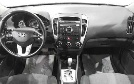 KIA cee'd I рестайлинг, 2010 год, 799 000 рублей, 10 фотография