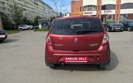 Renault Sandero I, 2010 год, 560 000 рублей, 4 фотография