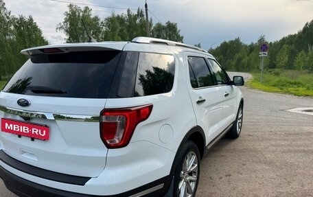Ford Explorer VI, 2019 год, 3 550 000 рублей, 7 фотография
